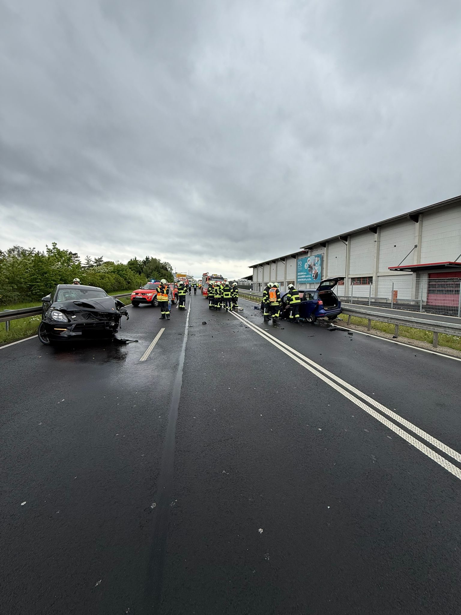 Einsatz: H1-Y VU mit eingeklemmten Personen um 13.05.2026, 10:44 Uhr