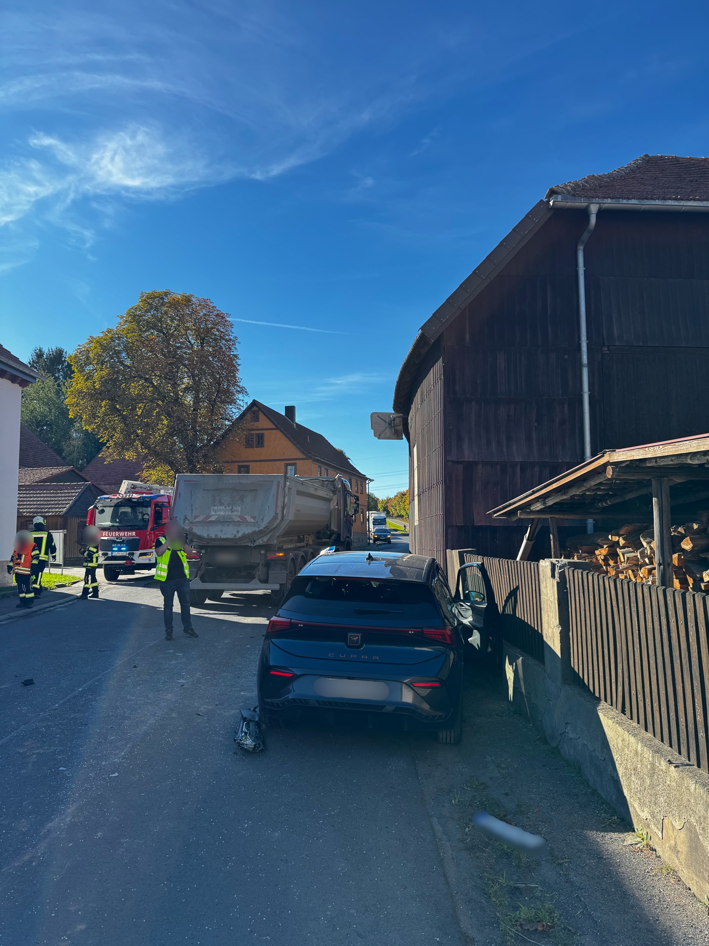 Einsatz: H1-Y – Verkehrsunfall – eingeklemmte Person um 05.10.2026, 14:30 Uhr